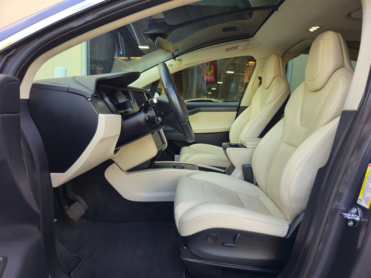 2018 Tesla Model X 75D - Photo 14 - Mesa, AZ 85215