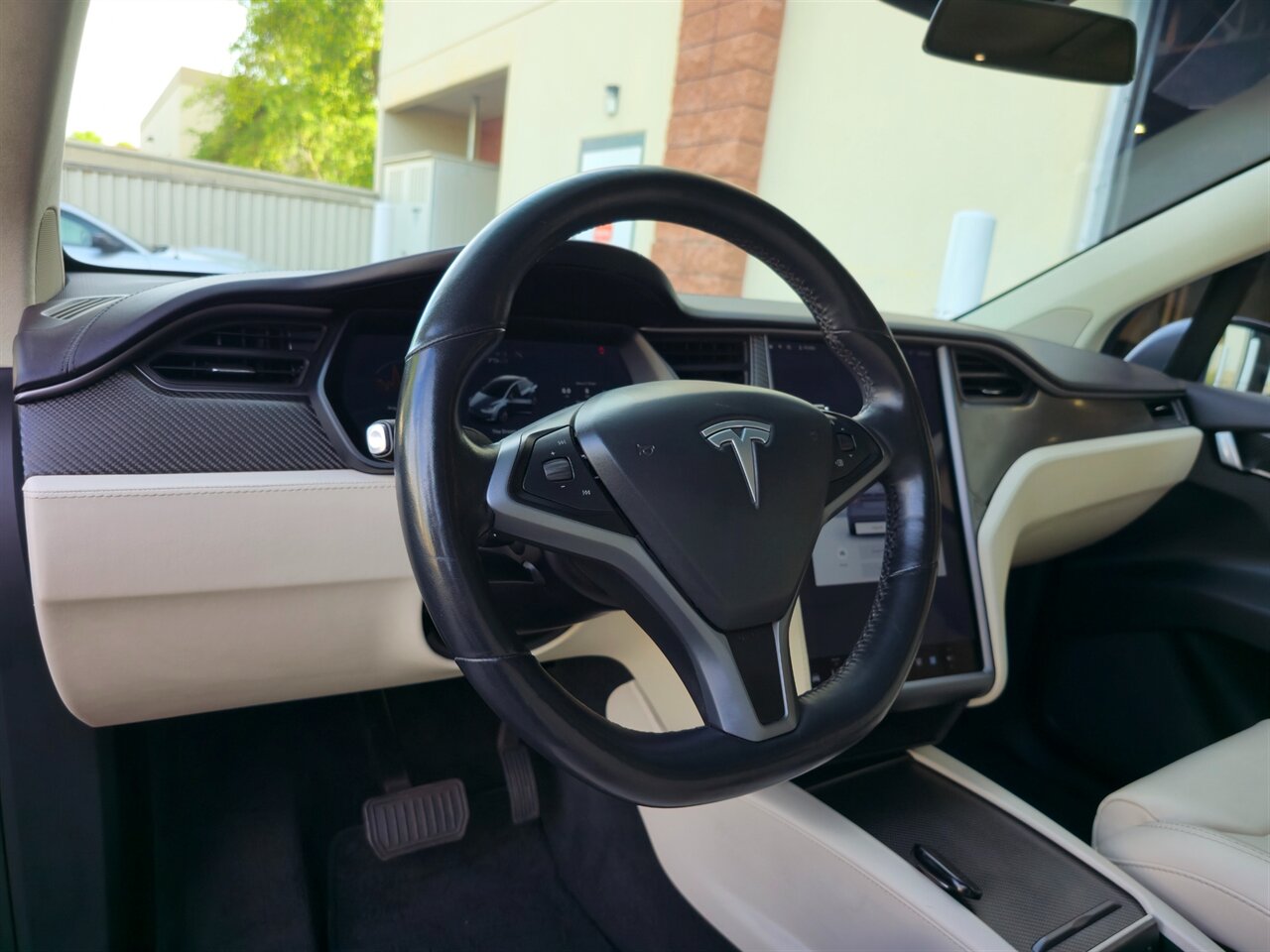 2018 Tesla Model X 75D - Photo 16 - Mesa, AZ 85215