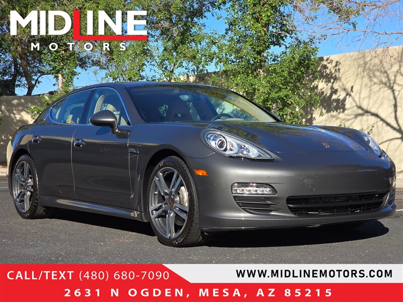 2013 Porsche Panamera S  