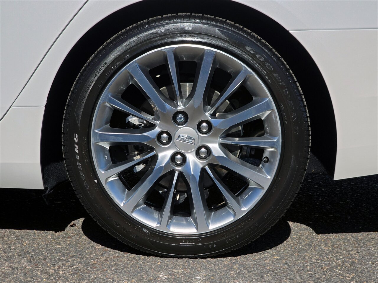 2017 Cadillac CT6 3.6L Premium Luxury AWD - Photo 39 - Mesa, AZ 85215
