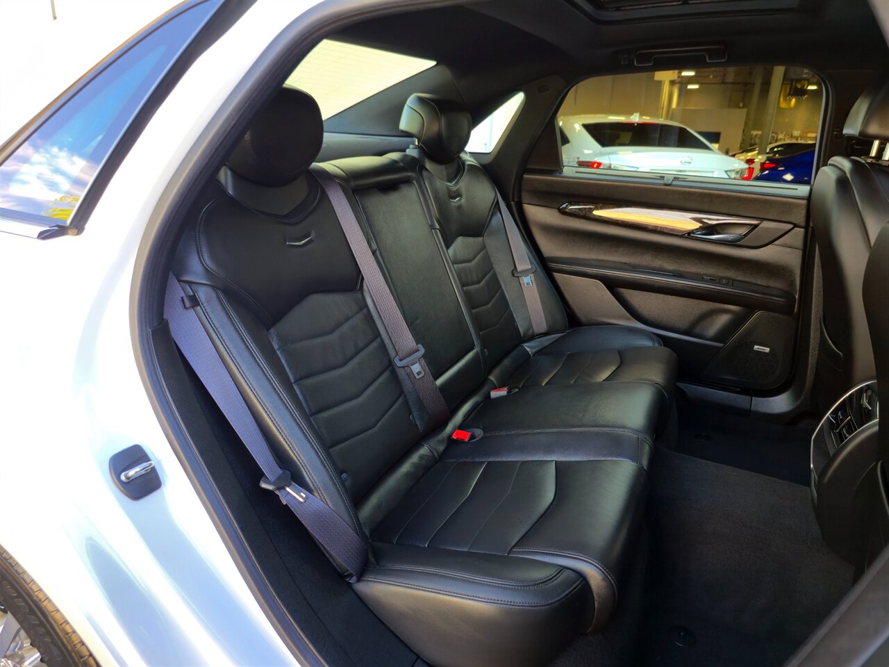 2017 Cadillac CT6 3.6L Premium Luxury AWD - Photo 33 - Mesa, AZ 85215