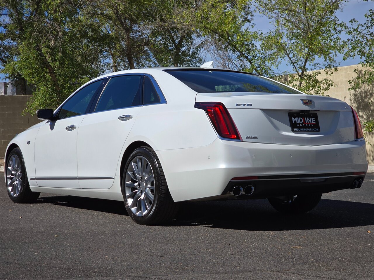 2017 Cadillac CT6 3.6L Premium Luxury AWD - Photo 8 - Mesa, AZ 85215