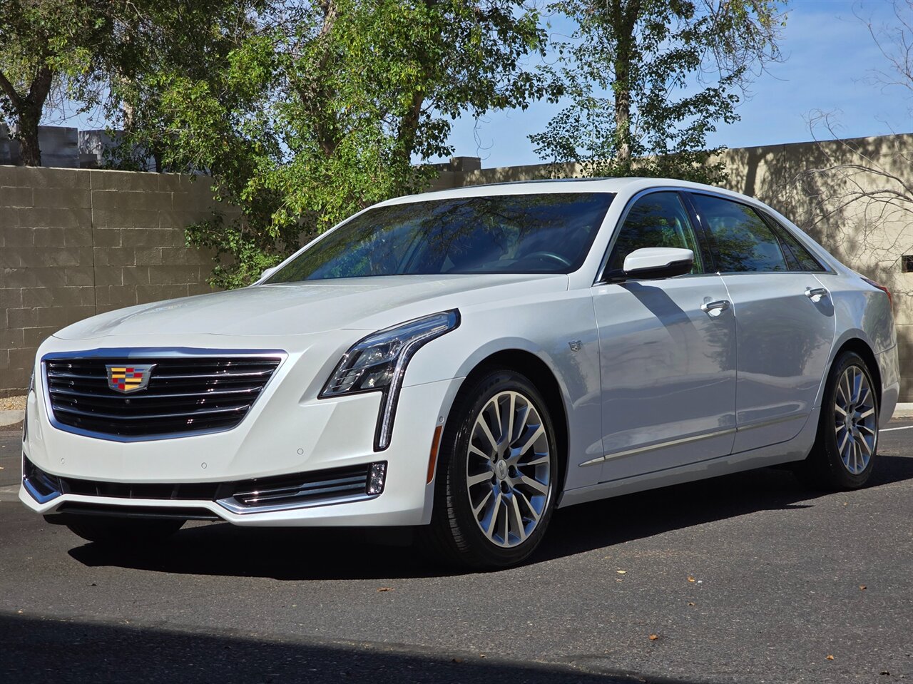 2017 Cadillac CT6 3.6L Premium Luxury AWD - Photo 5 - Mesa, AZ 85215