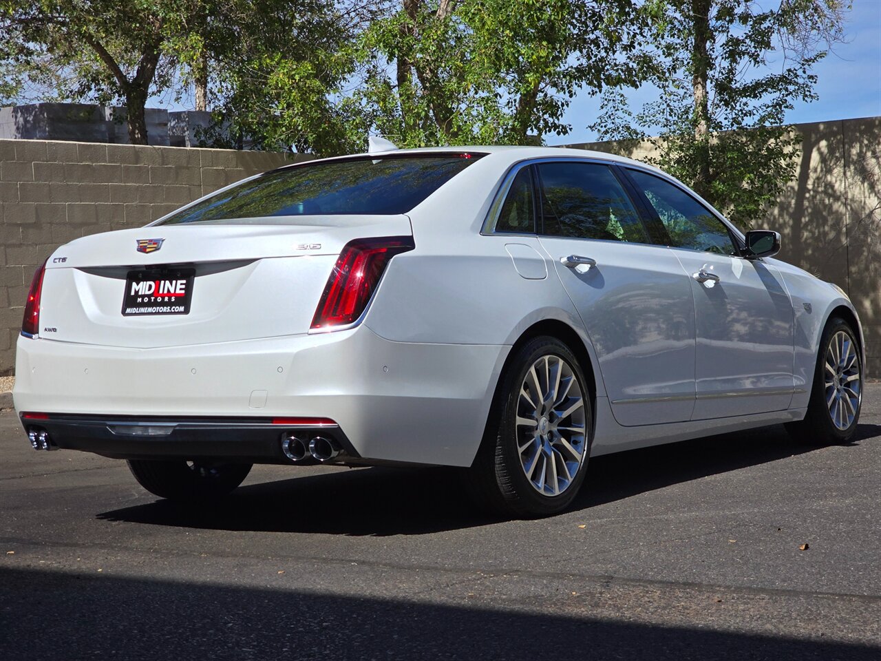 2017 Cadillac CT6 3.6L Premium Luxury AWD - Photo 10 - Mesa, AZ 85215