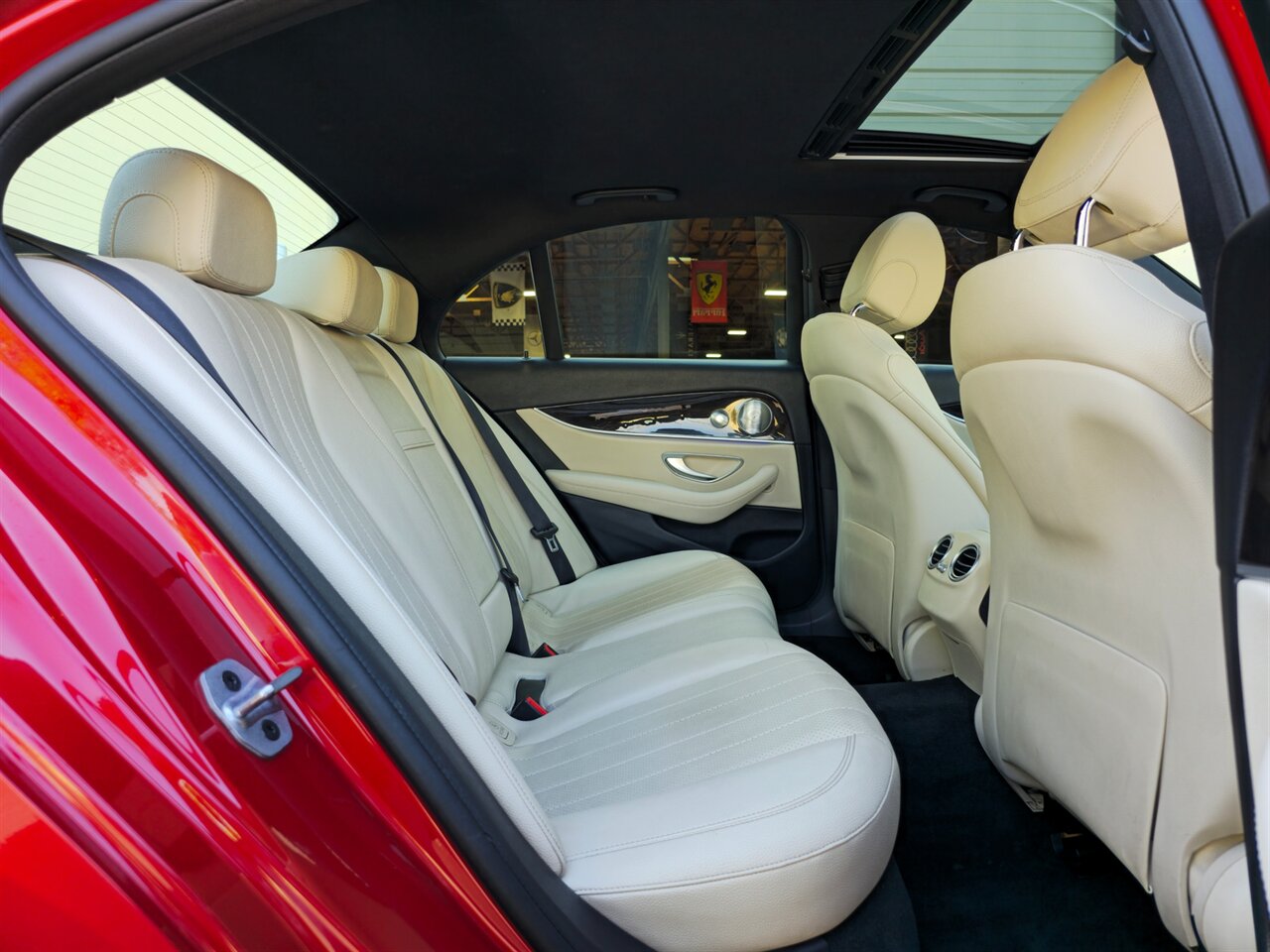 2019 Mercedes-Benz E 300   - Photo 31 - Mesa, AZ 85215