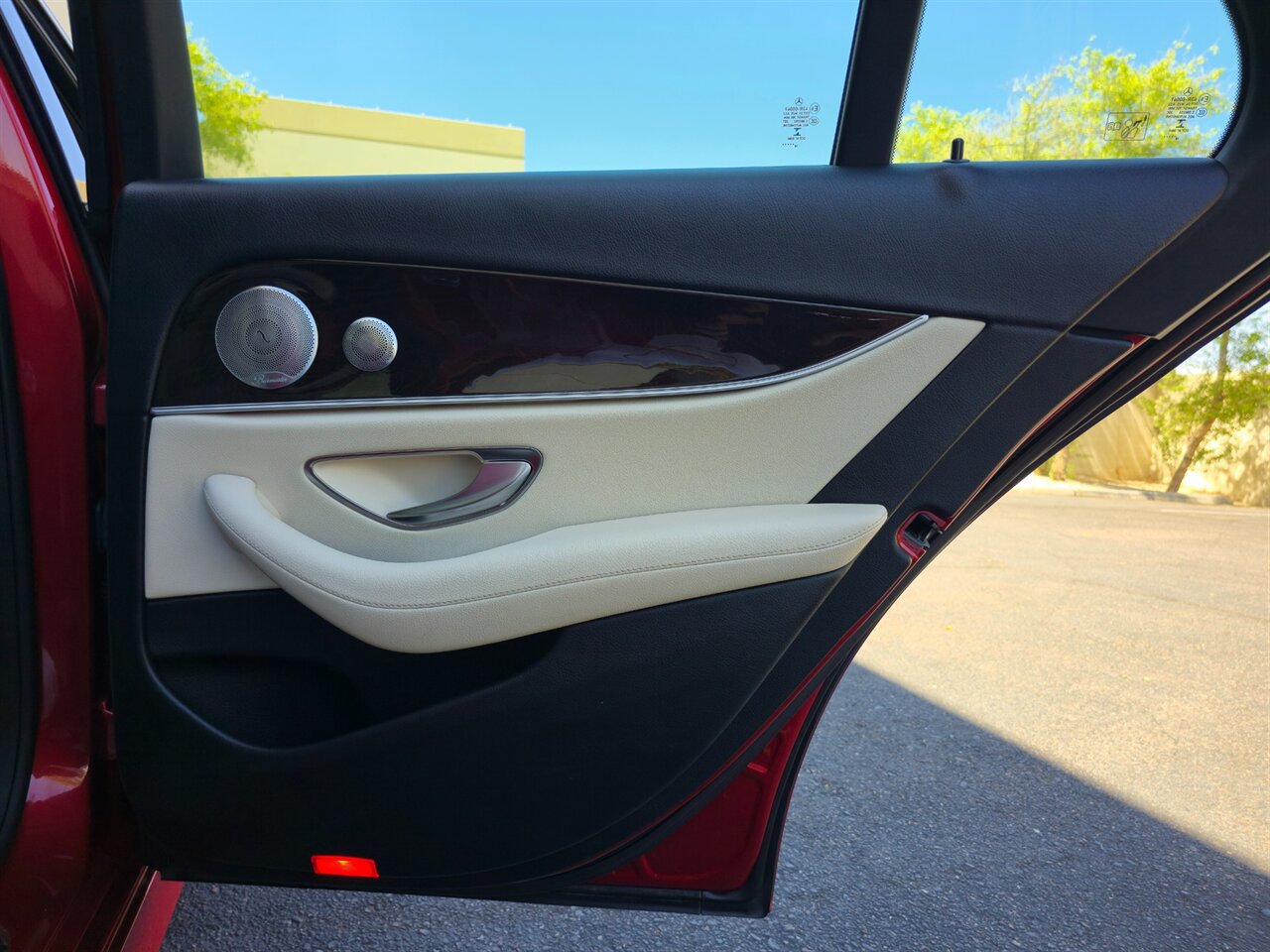 2019 Mercedes-Benz E 300   - Photo 30 - Mesa, AZ 85215