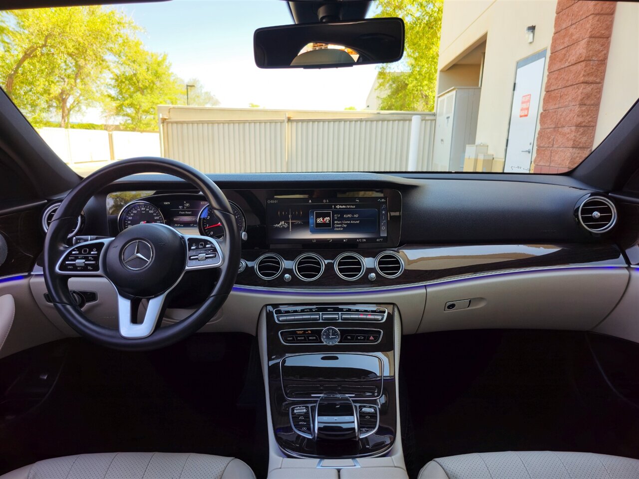 2019 Mercedes-Benz E 300   - Photo 16 - Mesa, AZ 85215