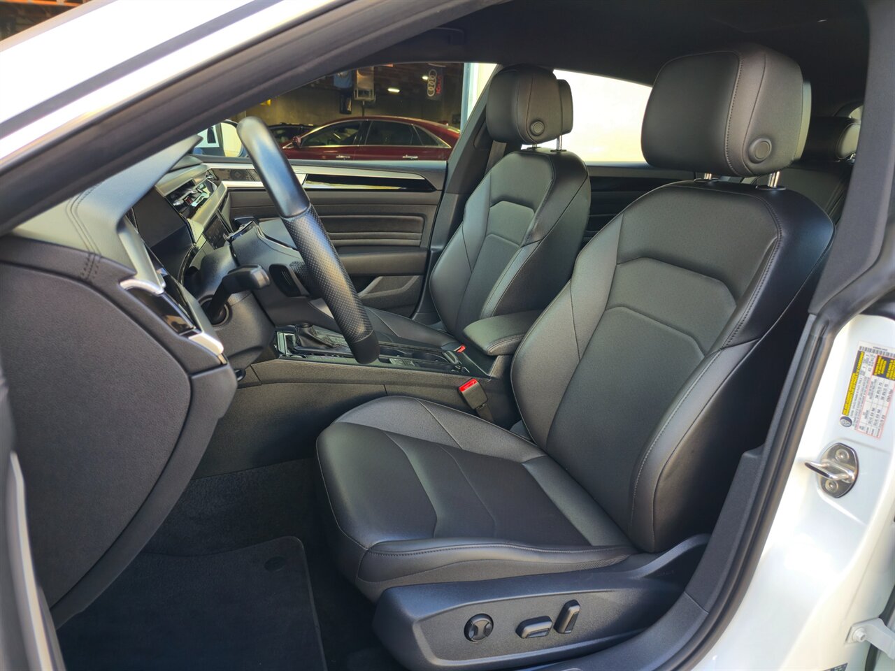 2022 Volkswagen Arteon SE R-Line   - Photo 15 - Mesa, AZ 85215