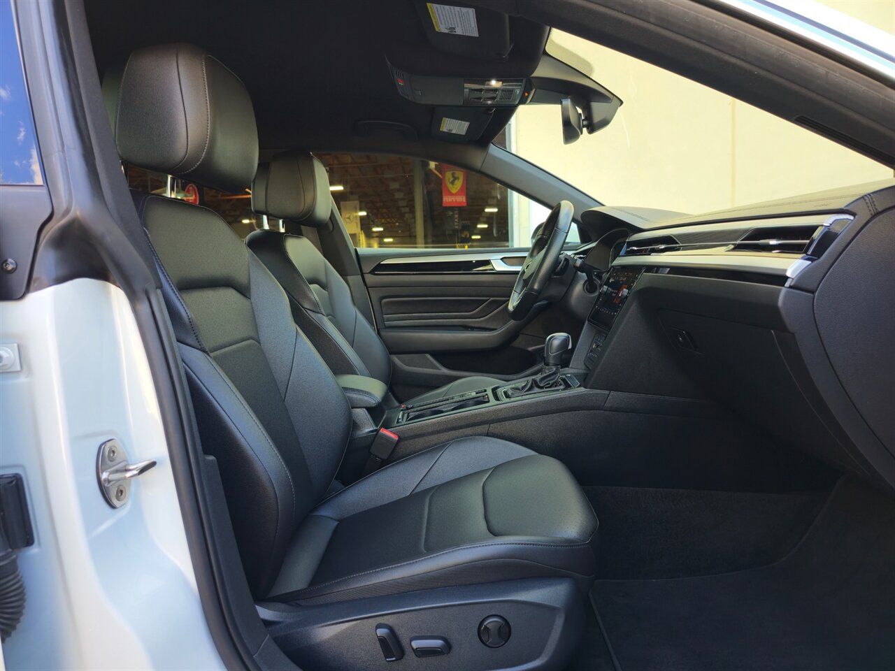 2022 Volkswagen Arteon SE R-Line   - Photo 26 - Mesa, AZ 85215