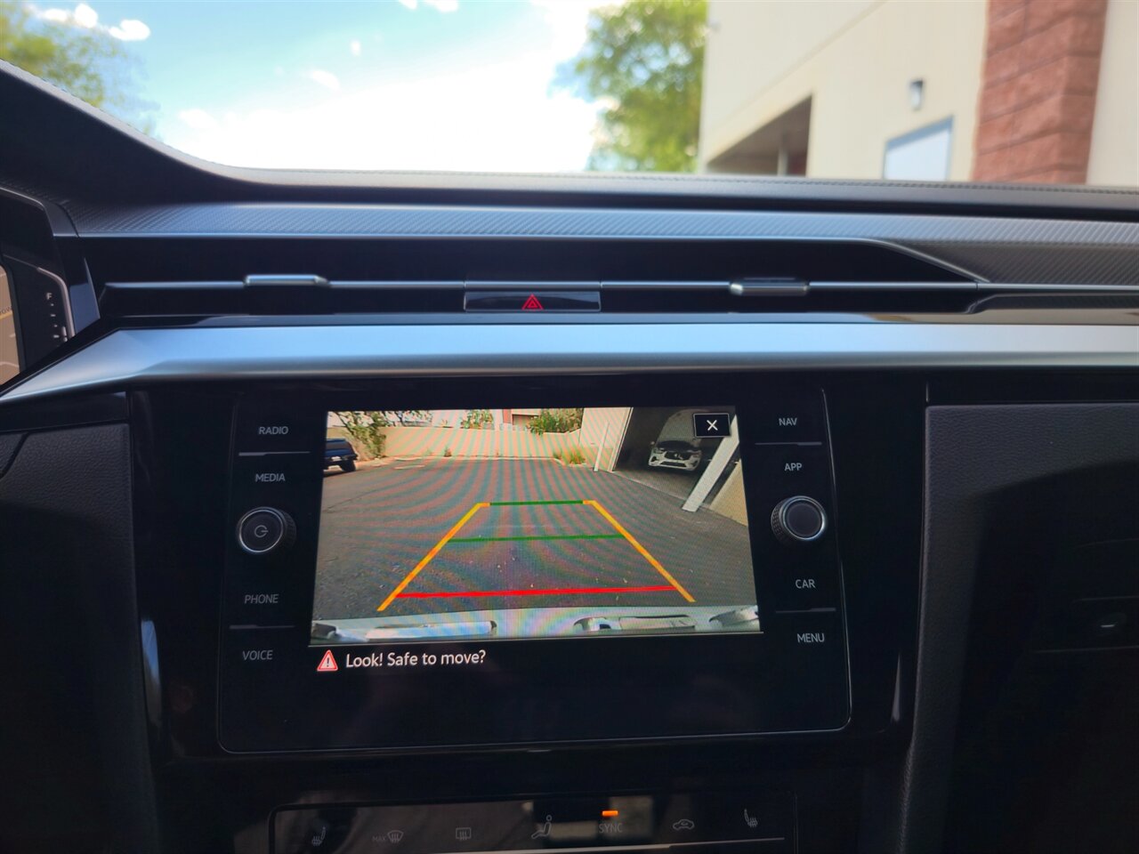 2022 Volkswagen Arteon SE R-Line   - Photo 22 - Mesa, AZ 85215