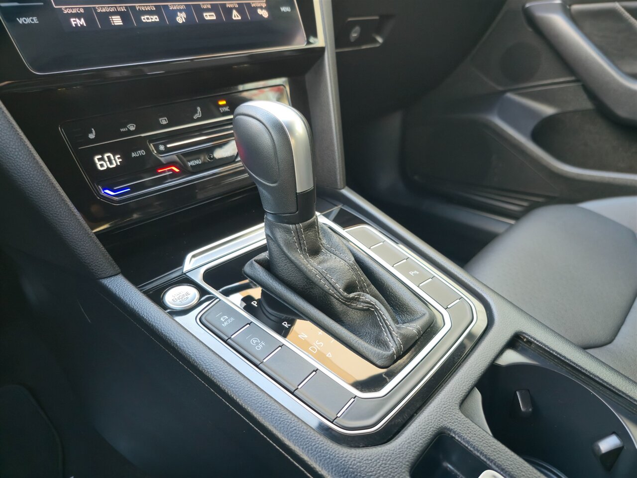 2022 Volkswagen Arteon SE R-Line   - Photo 23 - Mesa, AZ 85215