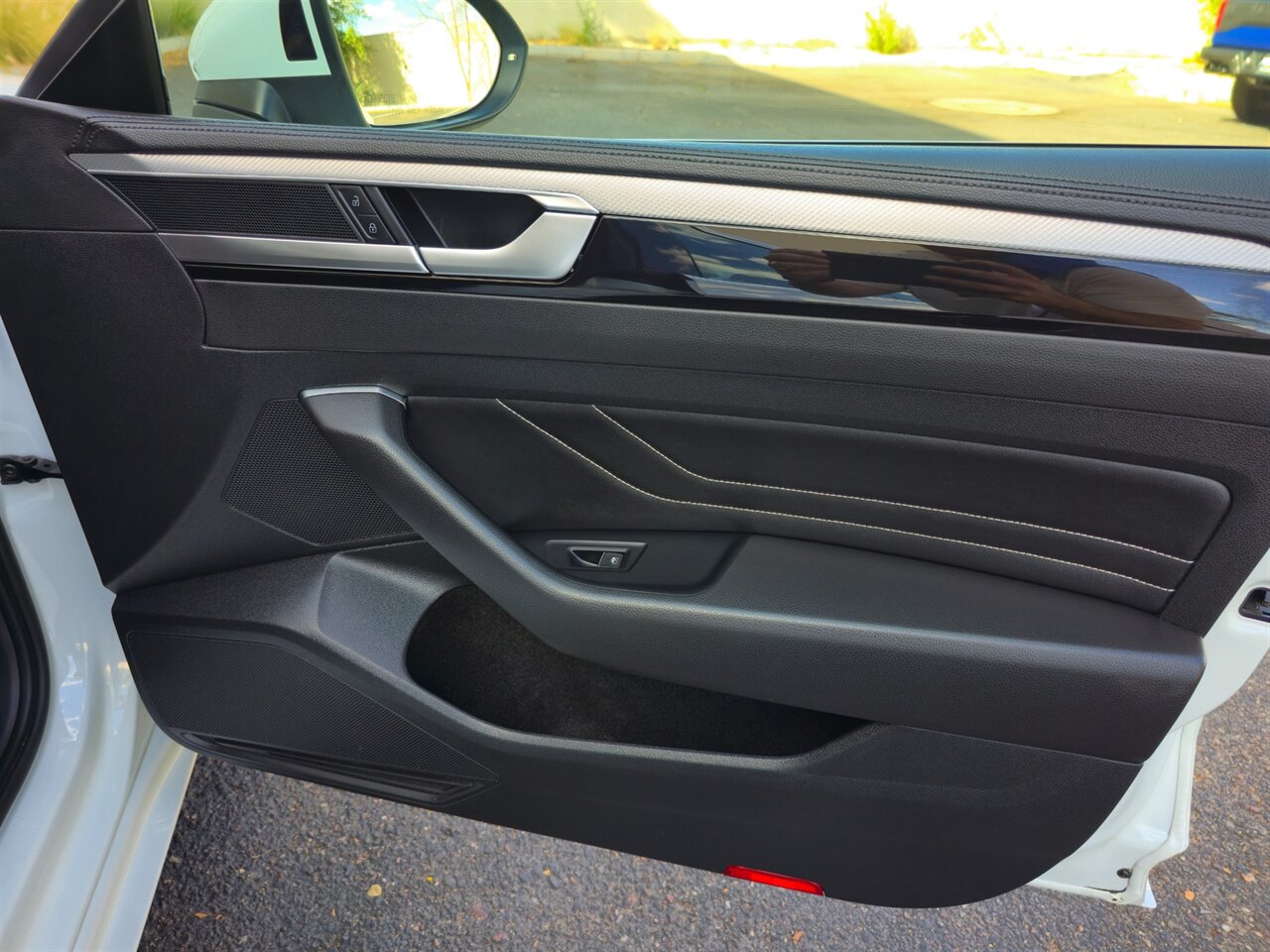 2022 Volkswagen Arteon SE R-Line   - Photo 25 - Mesa, AZ 85215