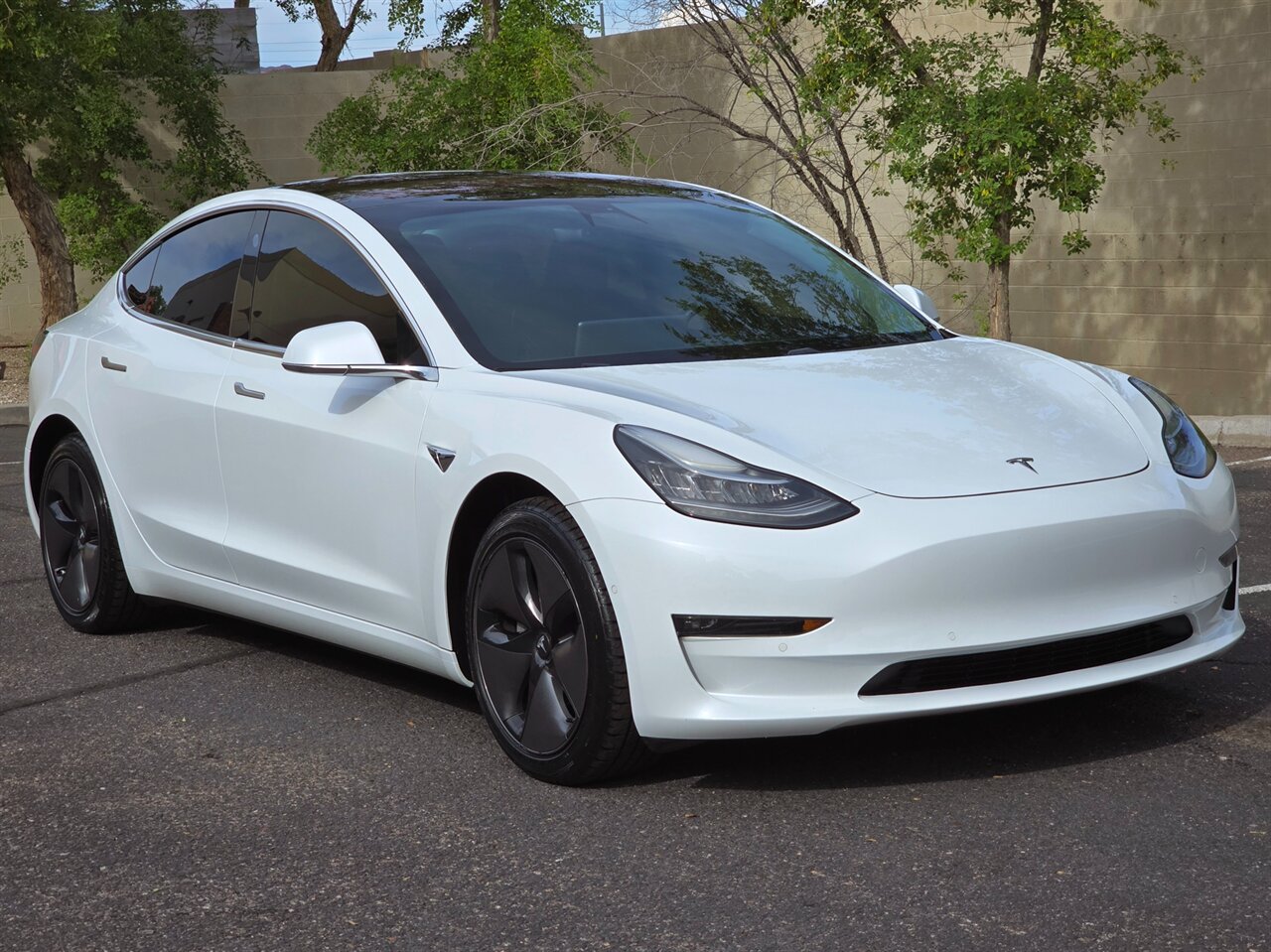 2018 Tesla Model 3 Long Range - Photo 2 - Mesa, AZ 85215