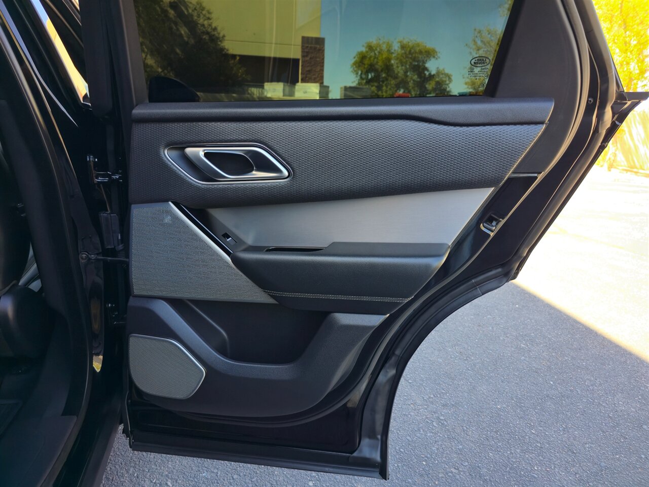 2020 Land Rover Range Rover Velar P340 R-Dynamic S - Photo 31 - Mesa, AZ 85215