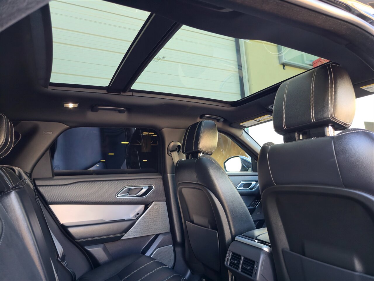 2020 Land Rover Range Rover Velar P340 R-Dynamic S - Photo 35 - Mesa, AZ 85215