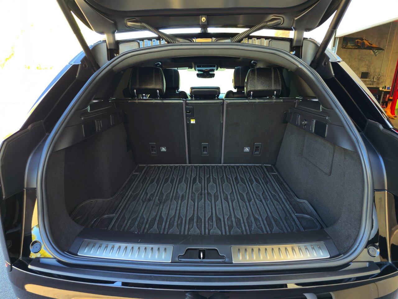 2020 Land Rover Range Rover Velar P340 R-Dynamic S - Photo 36 - Mesa, AZ 85215