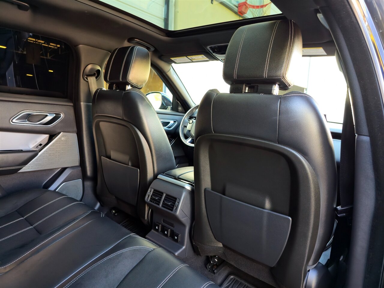 2020 Land Rover Range Rover Velar P340 R-Dynamic S - Photo 34 - Mesa, AZ 85215