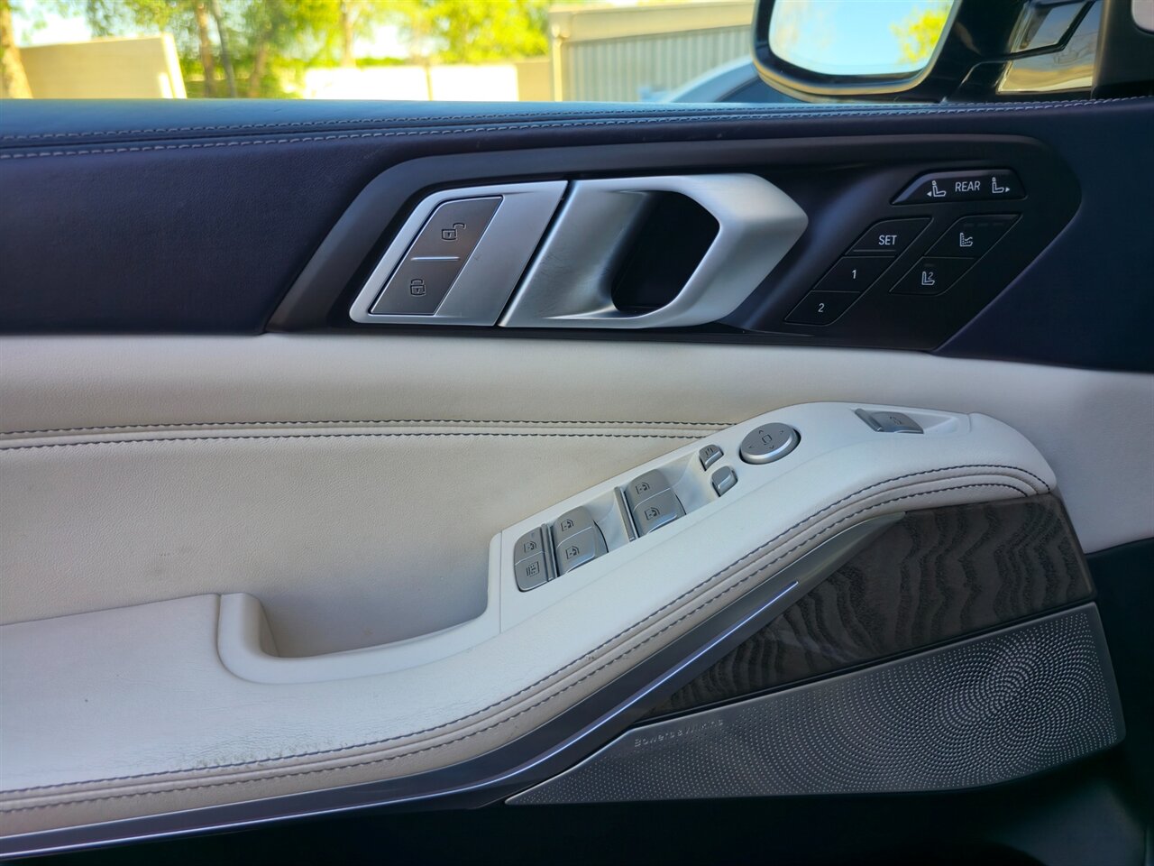 2019 BMW X7 xDrive50i - Photo 13 - Mesa, AZ 85215