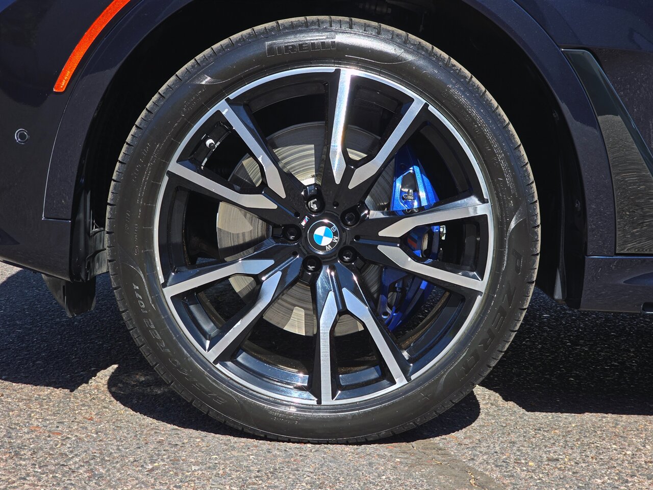 2019 BMW X7 xDrive50i - Photo 49 - Mesa, AZ 85215