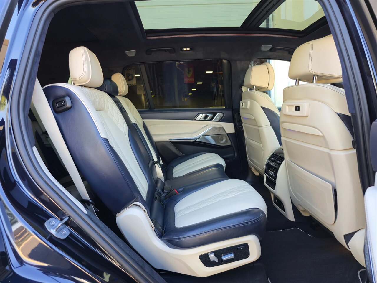 2019 BMW X7 xDrive50i - Photo 37 - Mesa, AZ 85215