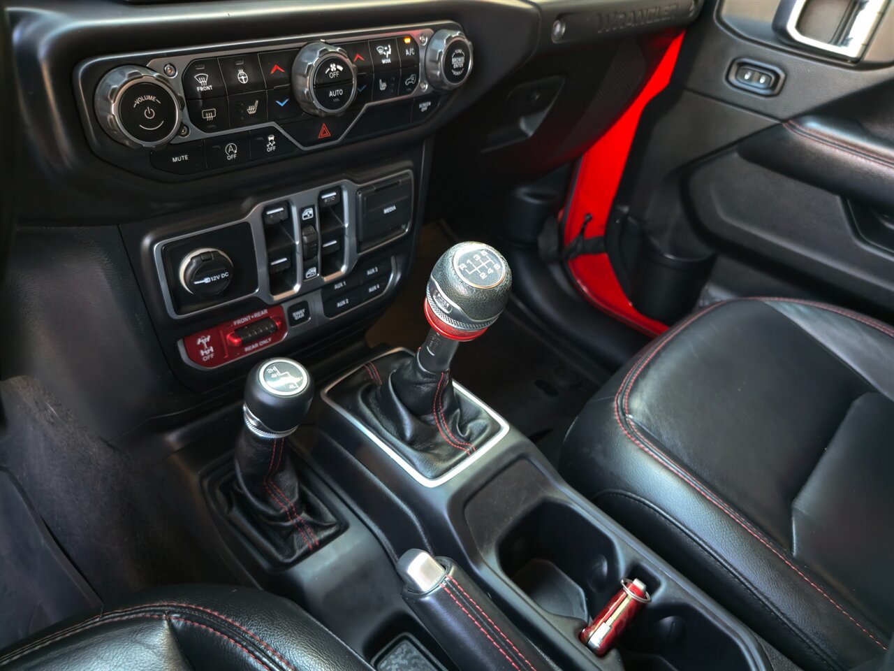 2018 Jeep Wrangler Unlimited Rubicon - Photo 20 - Mesa, AZ 85215