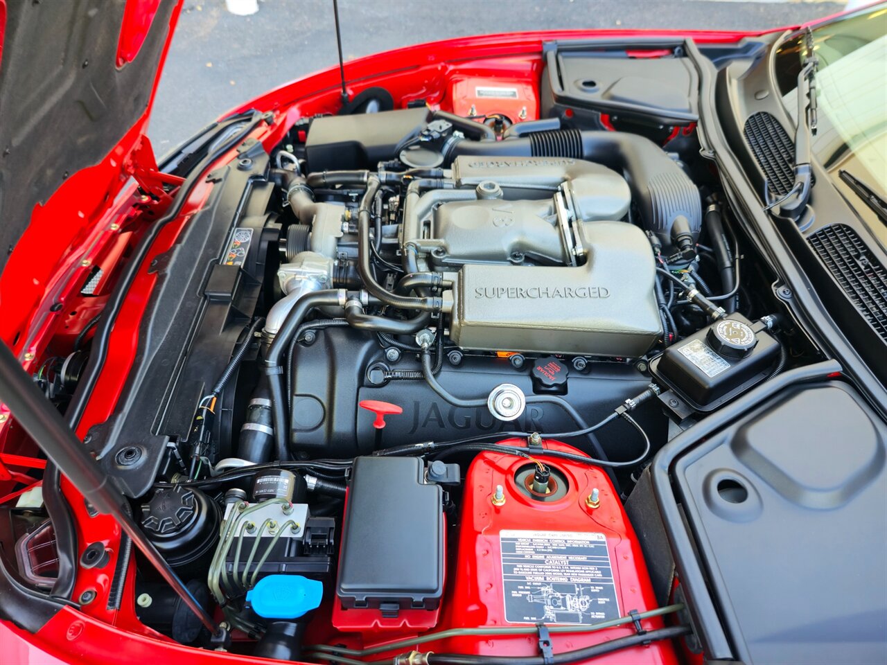 2005 Jaguar XKR Coupe   - Photo 31 - Mesa, AZ 85215