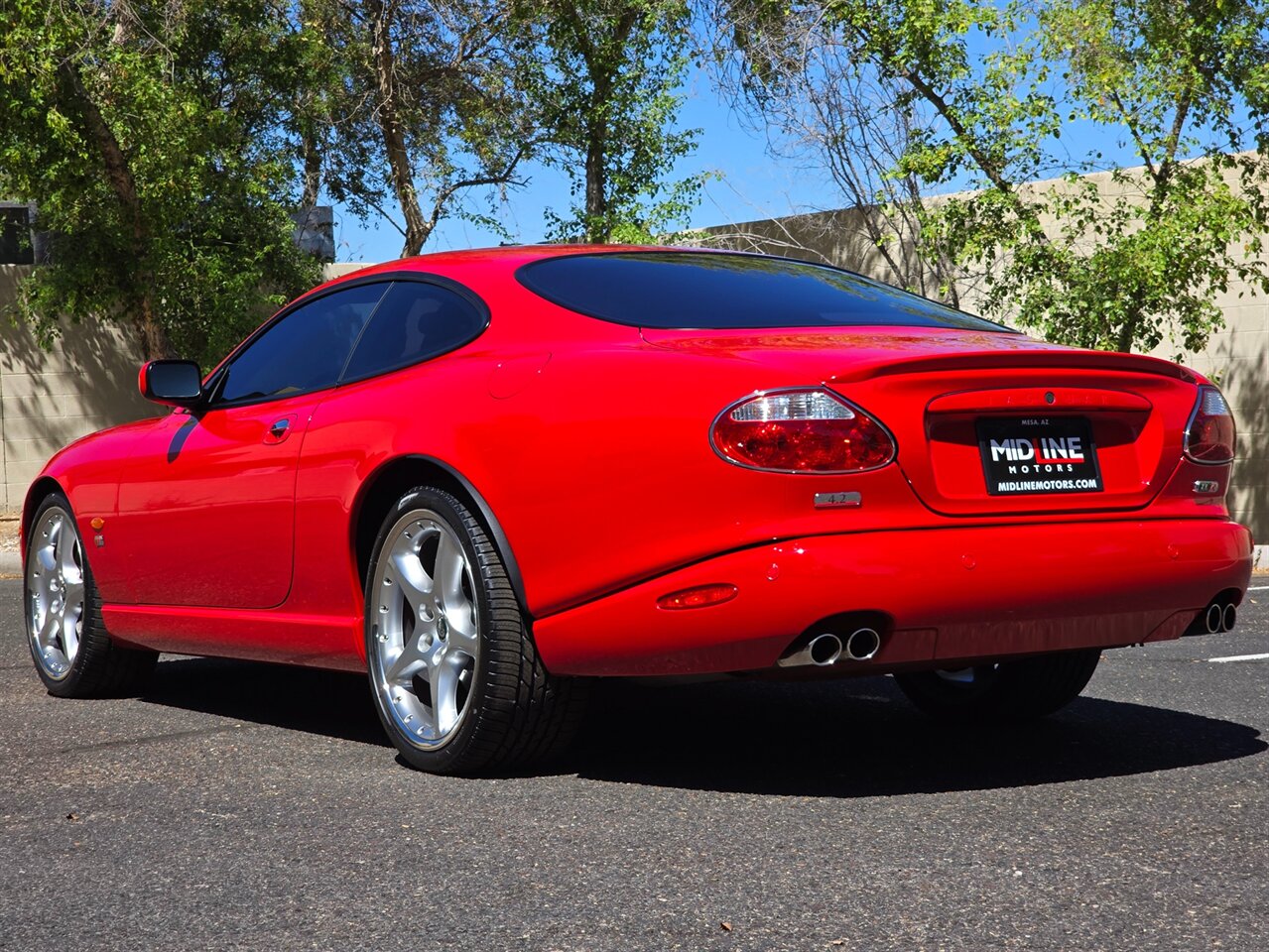 2005 Jaguar XKR Coupe   - Photo 8 - Mesa, AZ 85215