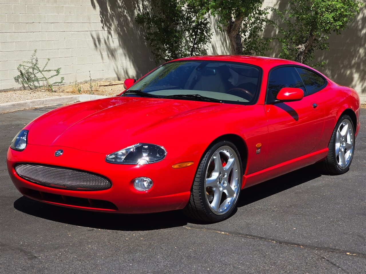 2005 Jaguar XKR Coupe   - Photo 6 - Mesa, AZ 85215