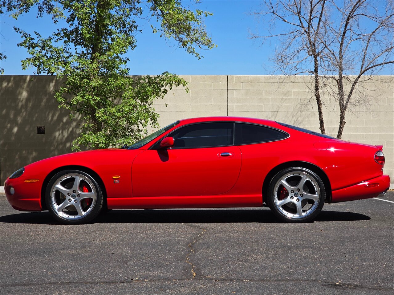 2005 Jaguar XKR Coupe   - Photo 7 - Mesa, AZ 85215