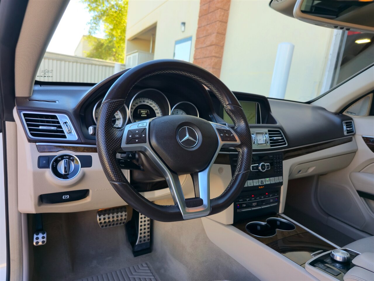 2015 Mercedes-Benz E 550 - Photo 16 - Mesa, AZ 85215