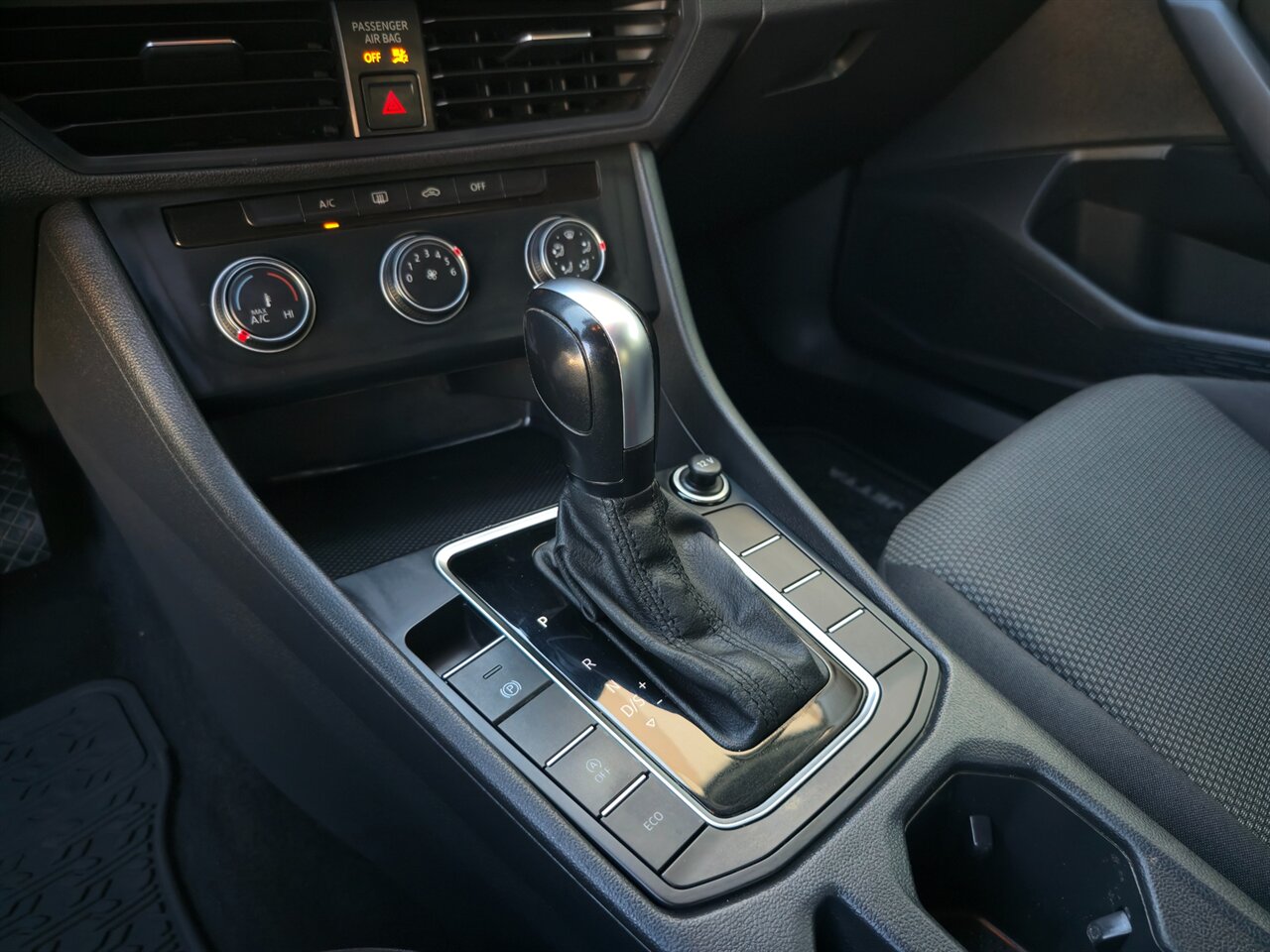 2019 Volkswagen Jetta S   - Photo 21 - Mesa, AZ 85215