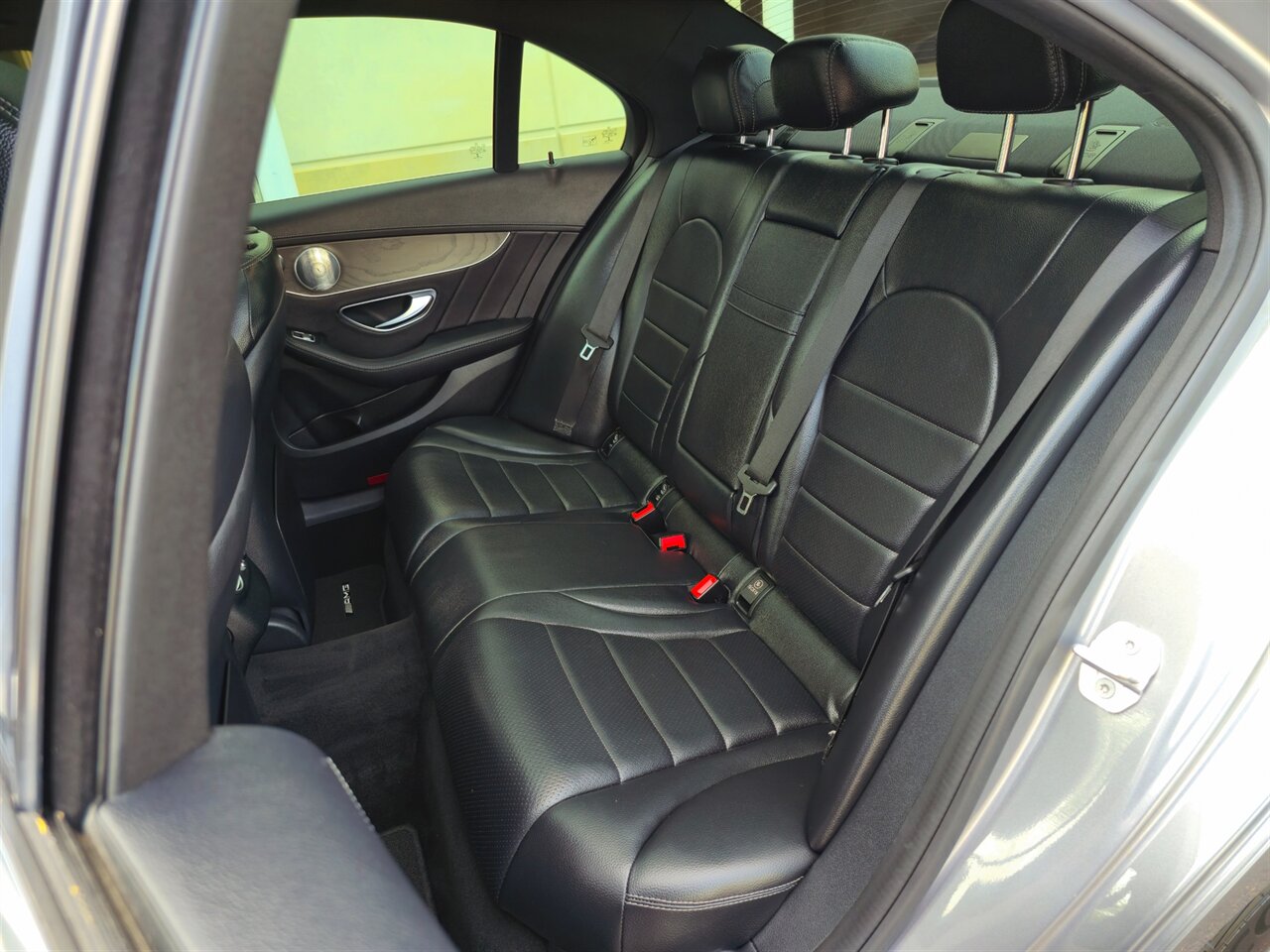 2015 Mercedes-Benz C 400 4MATIC - Photo 28 - Mesa, AZ 85215