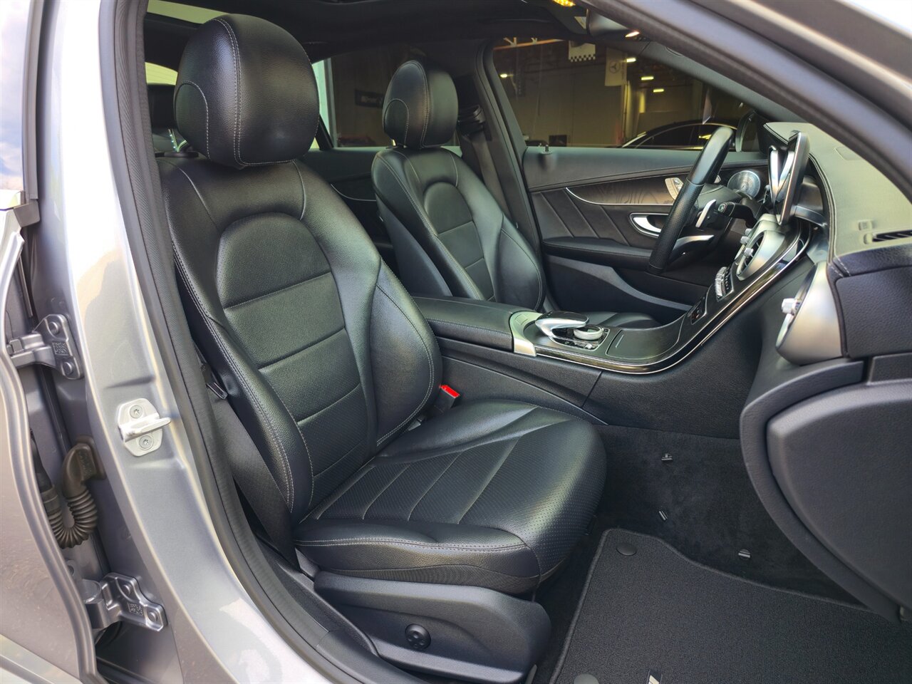 2015 Mercedes-Benz C 400 4MATIC - Photo 24 - Mesa, AZ 85215