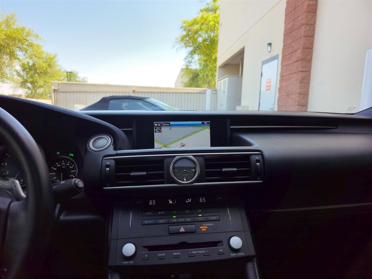2015 Lexus RC F   - Photo 19 - Mesa, AZ 85215