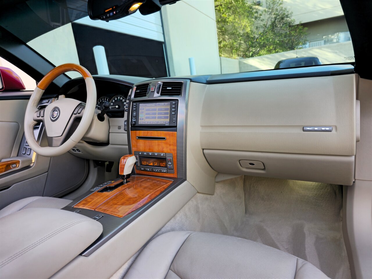 2006 Cadillac XLR photo 23