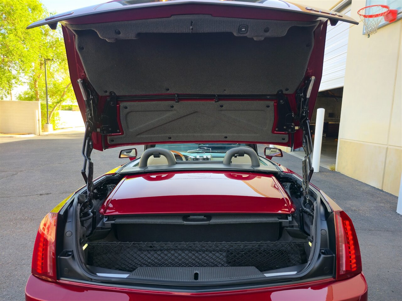 2006 Cadillac XLR photo 25