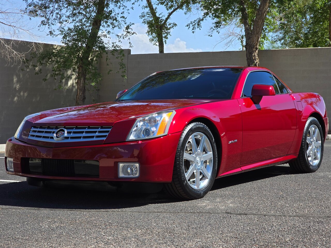 2006 Cadillac XLR photo 6