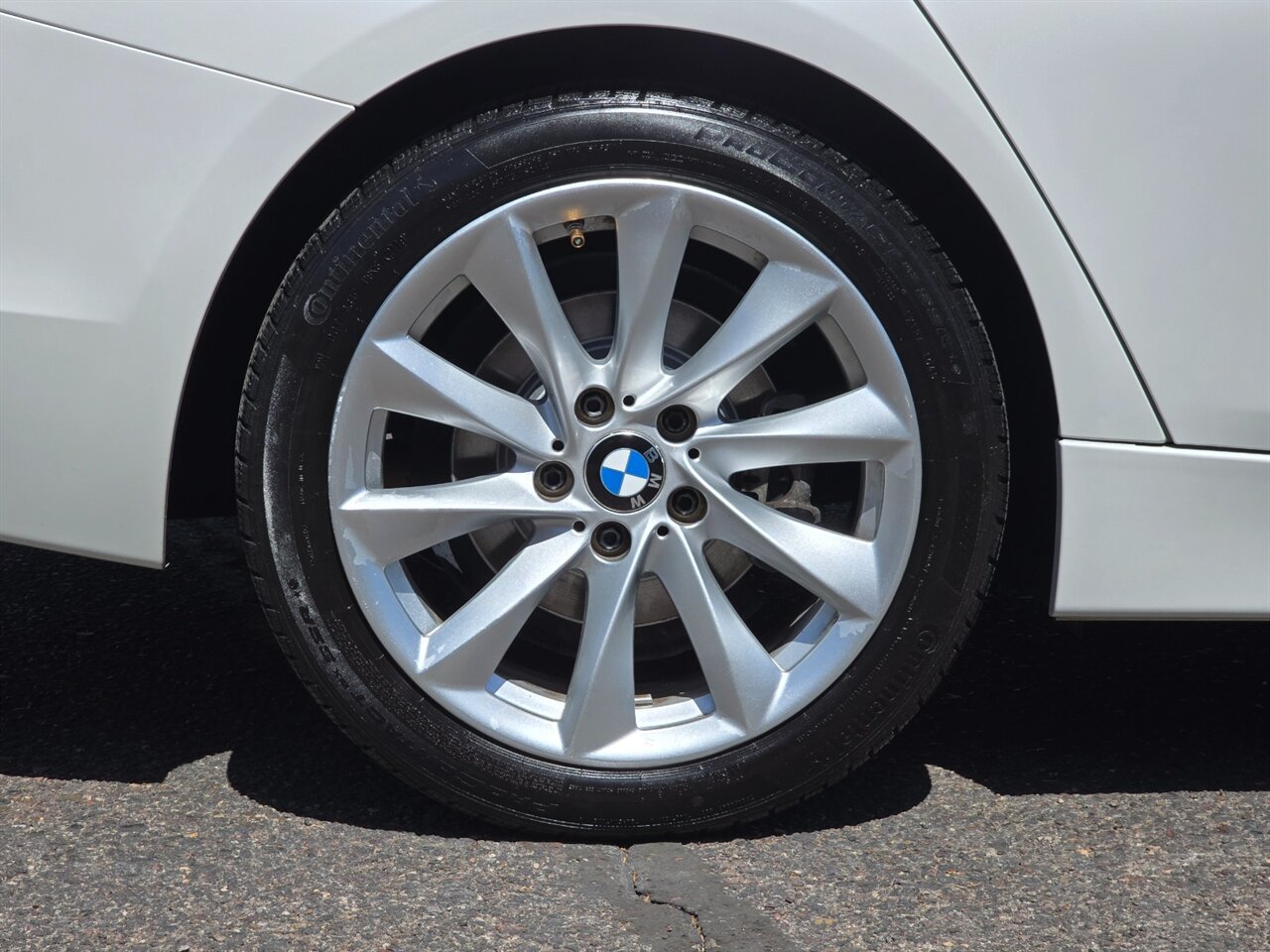 2017 BMW 330e iPerformance - Photo 38 - Mesa, AZ 85215
