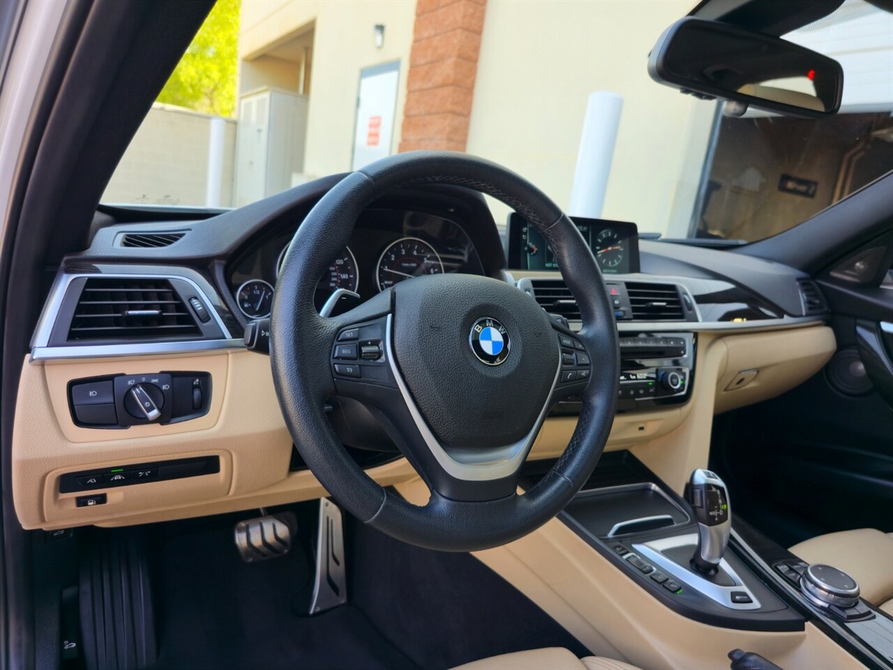 2017 BMW 330e iPerformance - Photo 17 - Mesa, AZ 85215