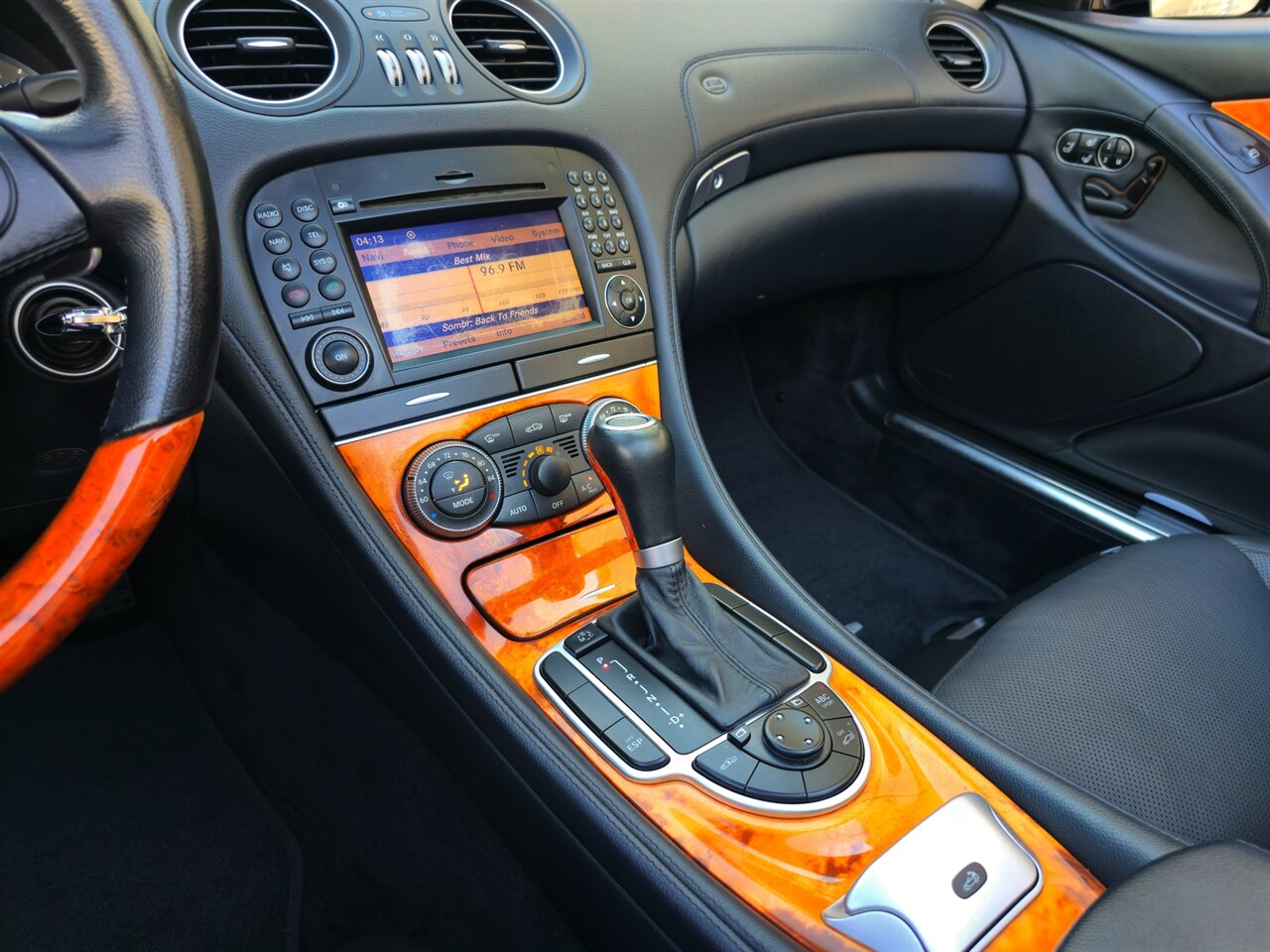 2009 Mercedes-Benz SL 550 - Photo 24 - Mesa, AZ 85215