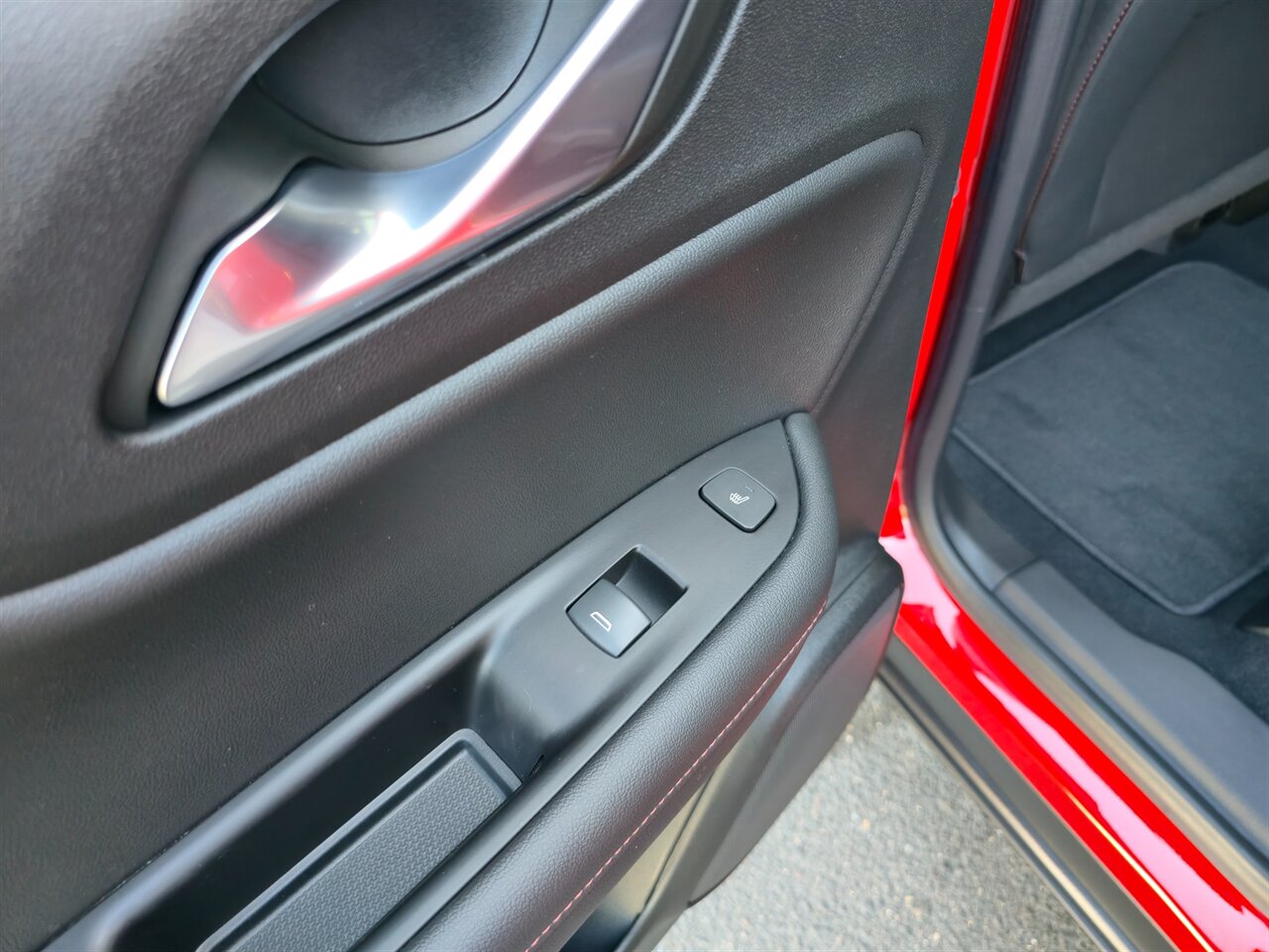 2022 Chevrolet Blazer RS - Photo 26 - Mesa, AZ 85215