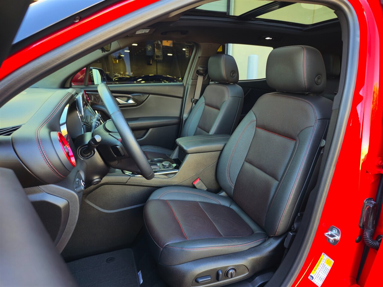 2022 Chevrolet Blazer RS - Photo 13 - Mesa, AZ 85215