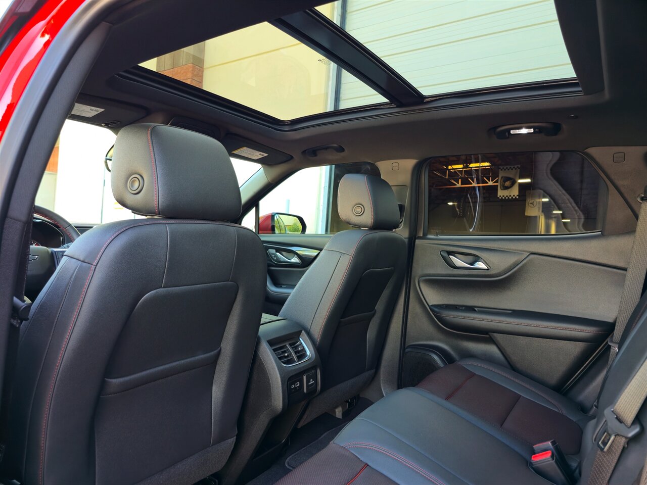 2022 Chevrolet Blazer RS - Photo 29 - Mesa, AZ 85215