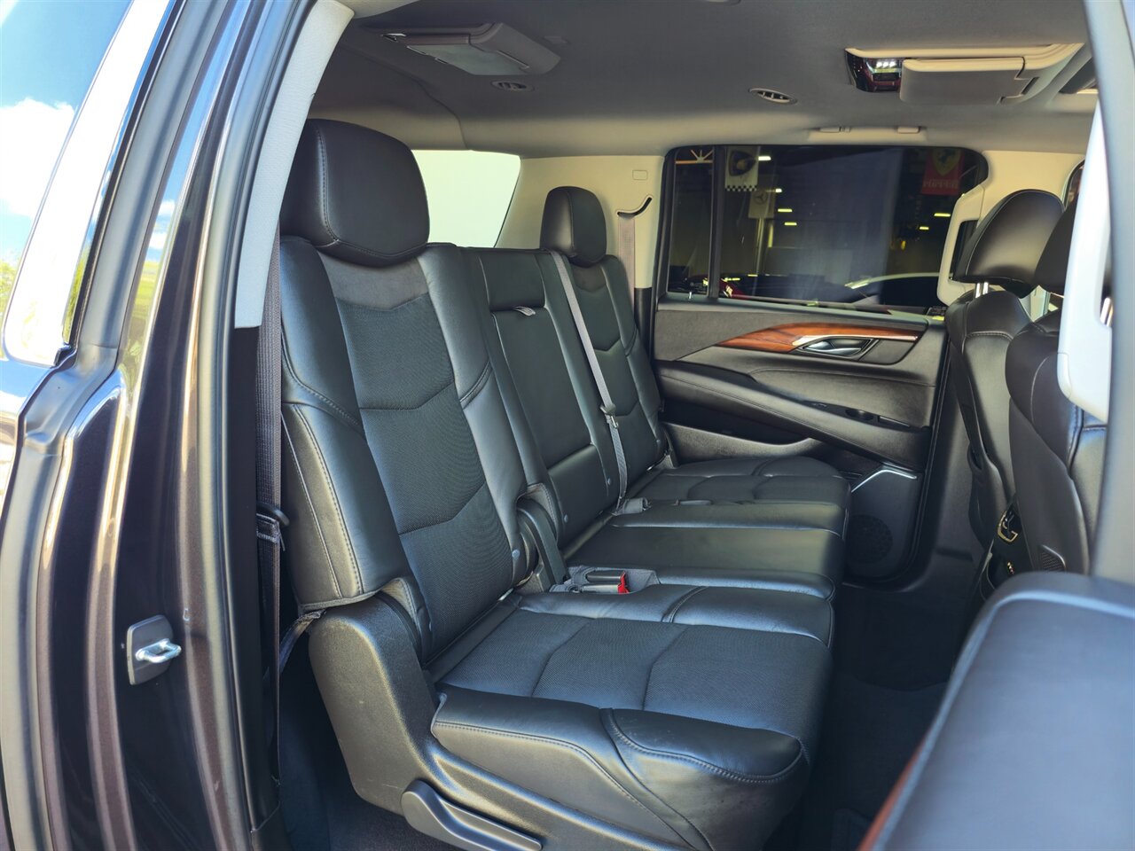 2016 Cadillac Escalade ESV Luxury Collection - Photo 37 - Mesa, AZ 85215