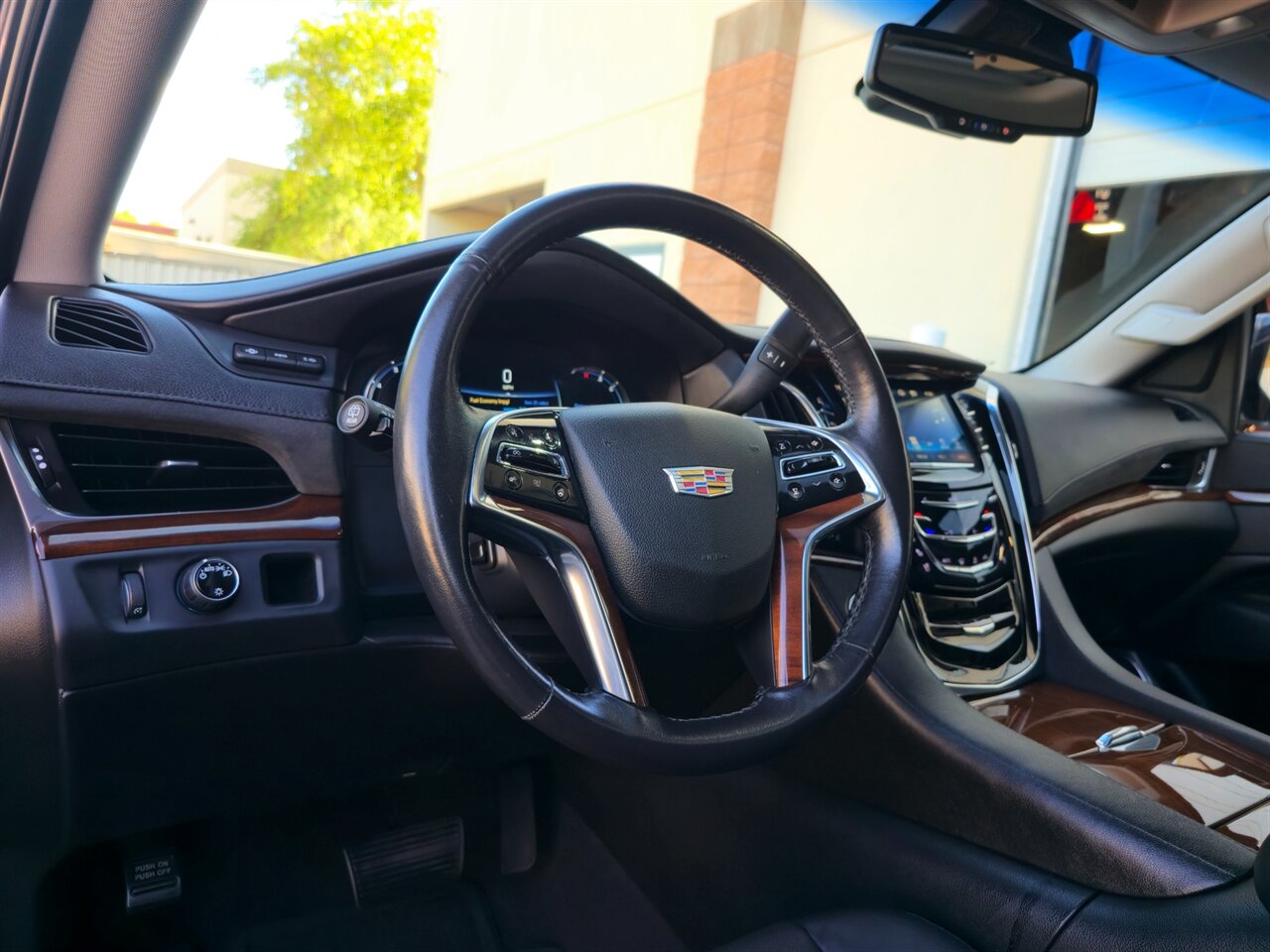 2016 Cadillac Escalade ESV Luxury Collection - Photo 17 - Mesa, AZ 85215