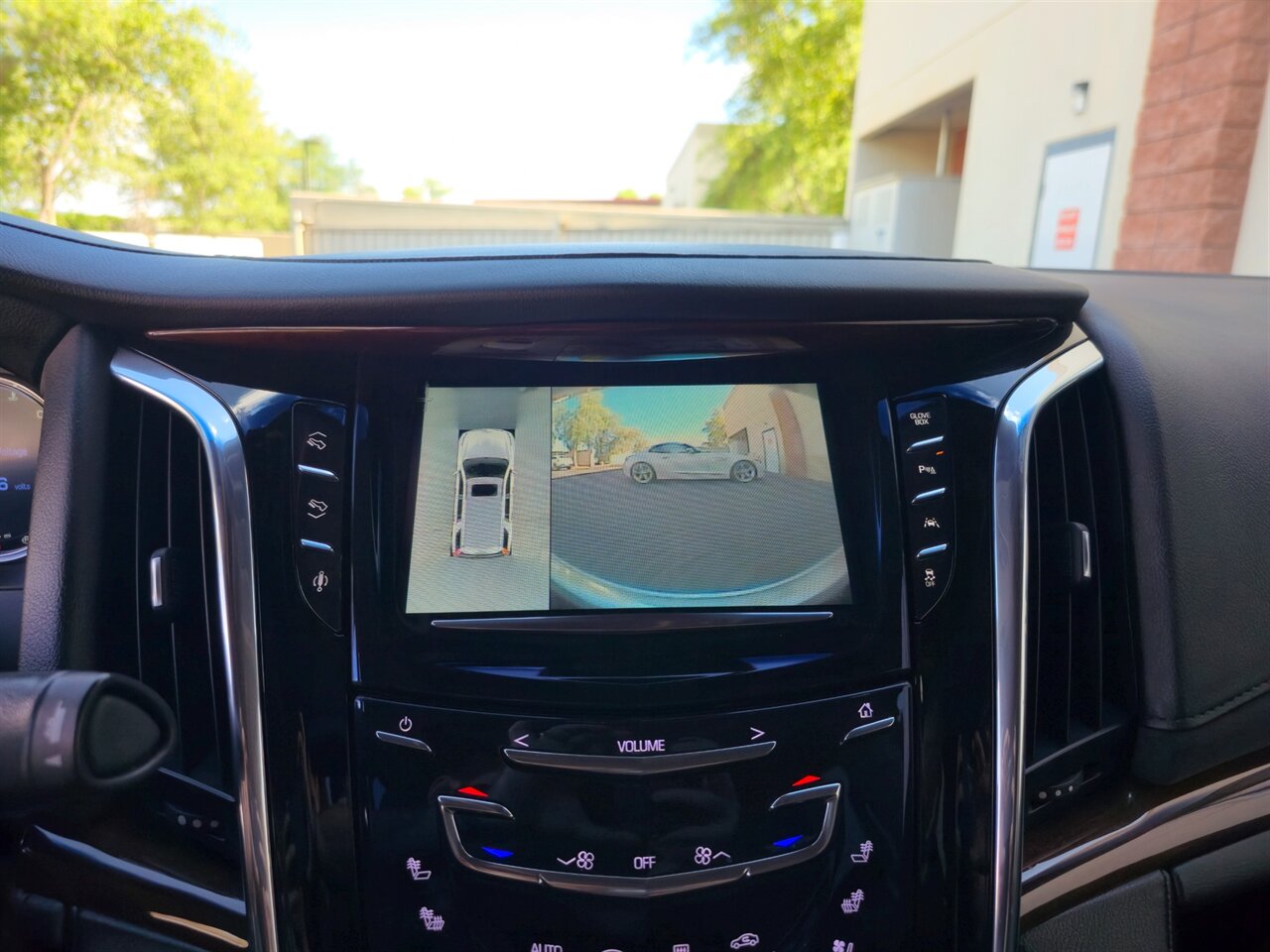 2016 Cadillac Escalade ESV Luxury Collection - Photo 21 - Mesa, AZ 85215