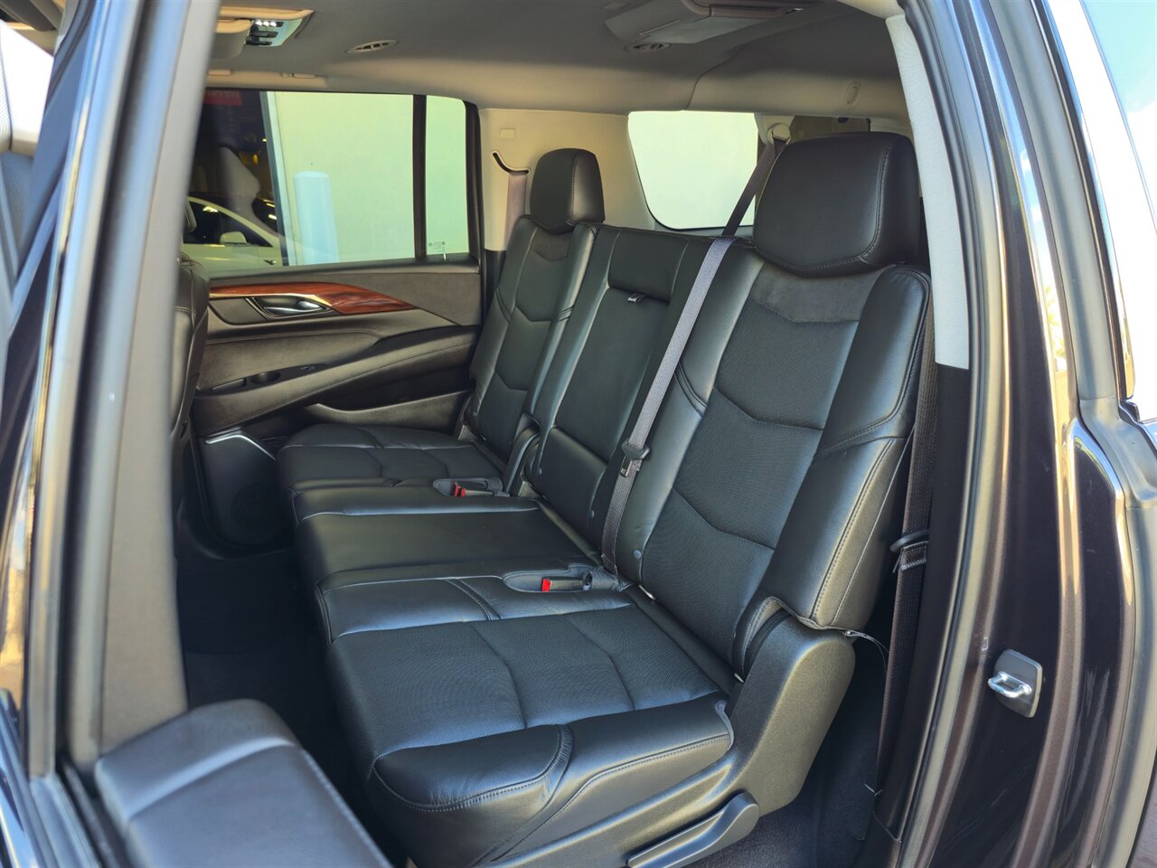 2016 Cadillac Escalade ESV Luxury Collection - Photo 30 - Mesa, AZ 85215