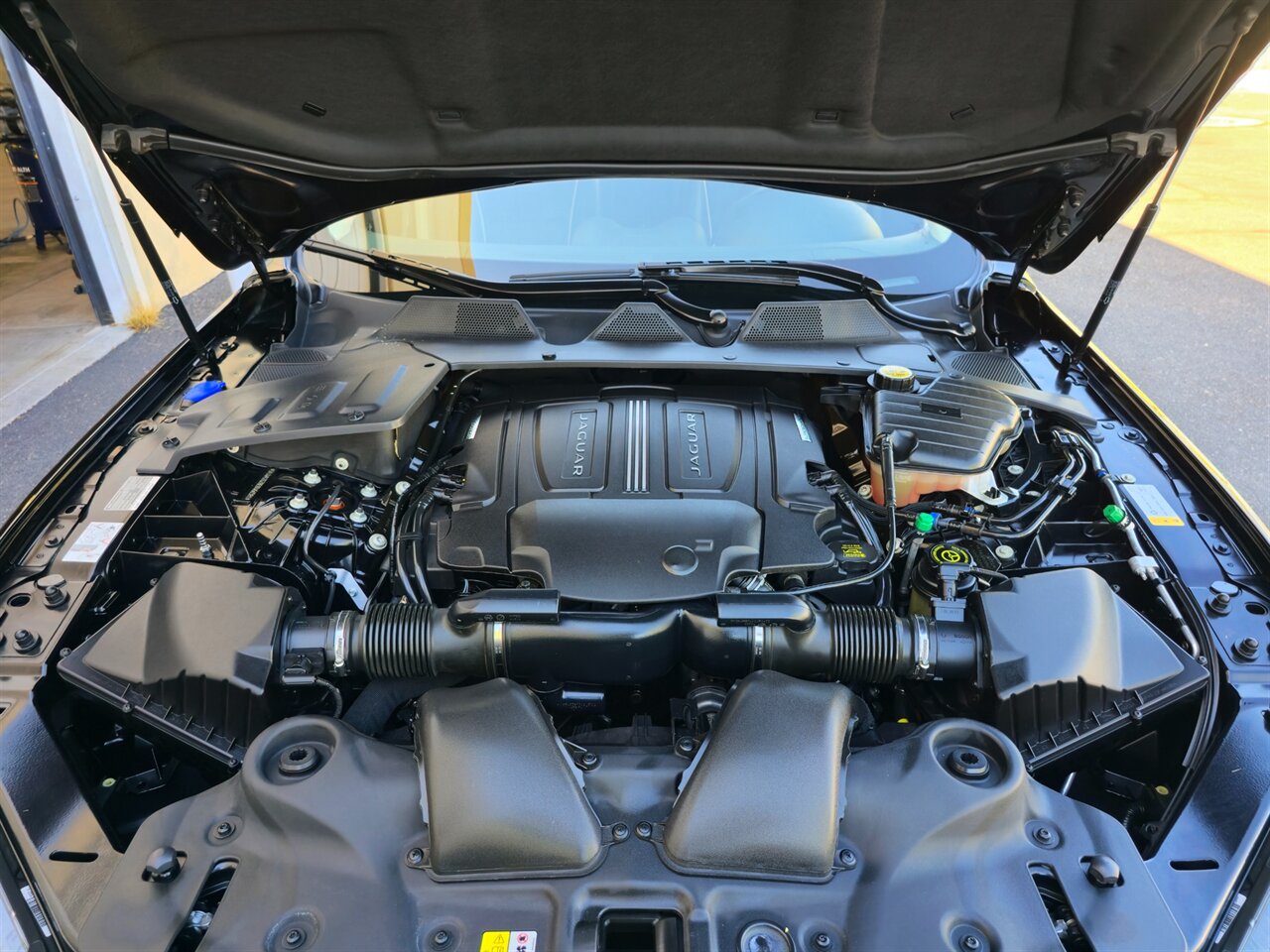 2014 Jaguar XJL Portfolio - Photo 41 - Mesa, AZ 85215