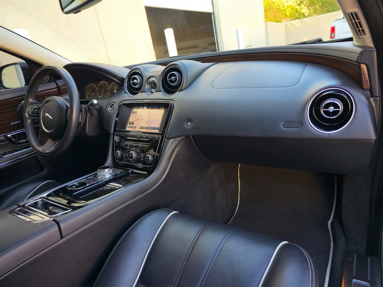 2014 Jaguar XJL Portfolio - Photo 30 - Mesa, AZ 85215