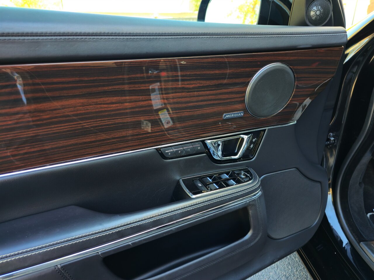 2014 Jaguar XJL Portfolio - Photo 13 - Mesa, AZ 85215
